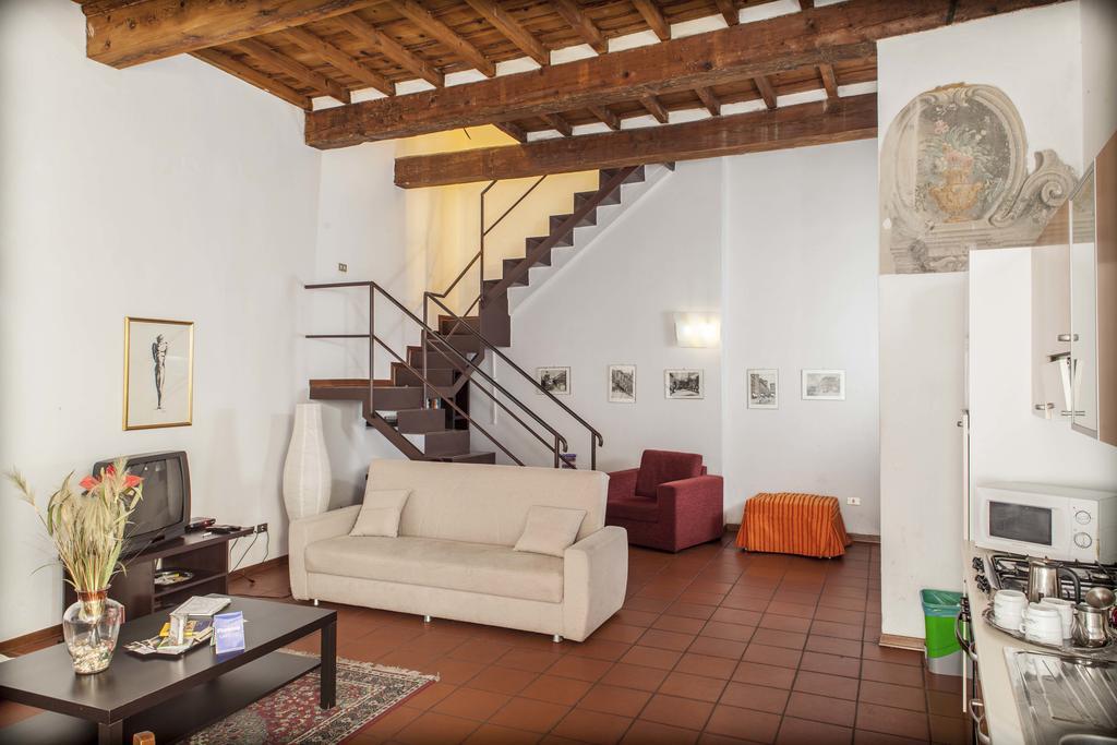 Ruggini Apartment